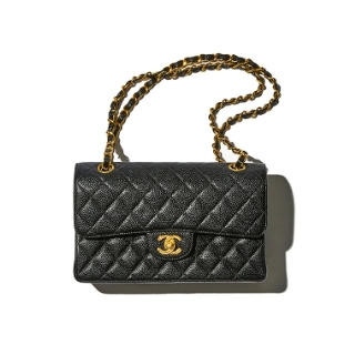 画像：CHANEL マトラッセダブルフラップ　キャビアスキン A01113 24000000番台