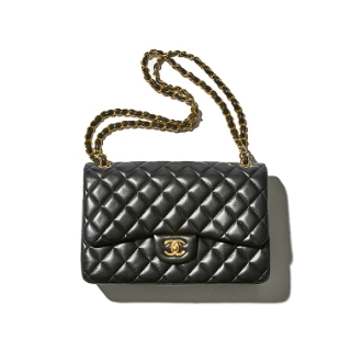 画像：CHANEL マトラッセダブルフラップ　ラムスキン A01113 24000000番台