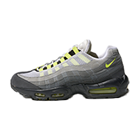 画像：NIKE AIR MAX